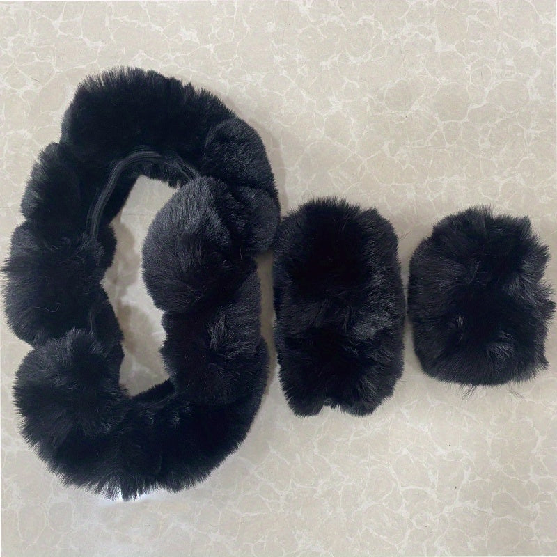 Furry Steering Wheel Cover Set: Stay Warm & Stylish This Winter