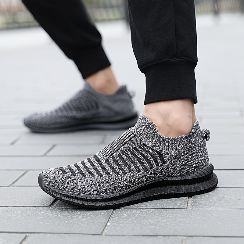 [Lightweight Breathable Running Shoes] Men's Slip On Breathable Lightweight Running Shoes, Outdoor Casual Walking Shoes Men's Sneakers