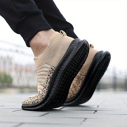 [Lightweight Breathable Running Shoes] Men's Slip On Breathable Lightweight Running Shoes, Outdoor Casual Walking Shoes Men's Sneakers